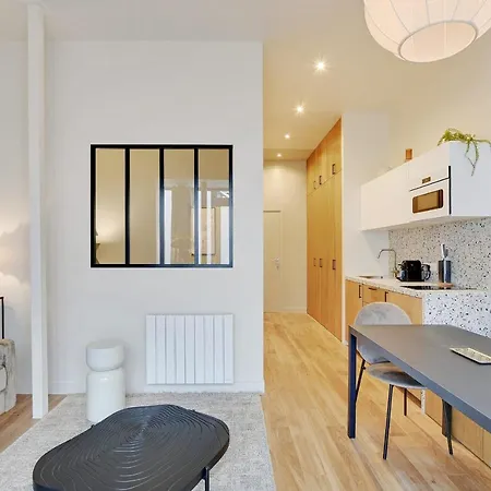 Serene Apartment - 1Br 4P - Canal St-Martin-3